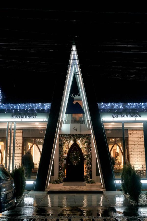 Pensiune Restaurant Capra Neagra Moisei Exterior photo